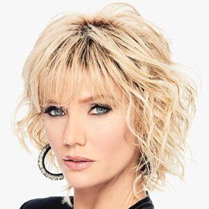 BREEZY WAVE CUT in SS14/88 Rooted Golden Wheat (ROOTED SHADE)